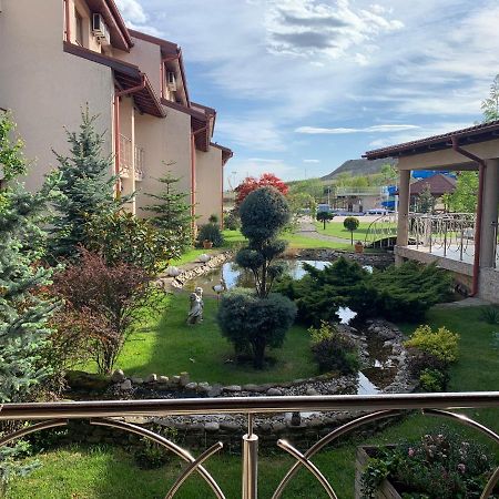 Hotel Astoria ألبا يوليا المظهر الخارجي الصورة