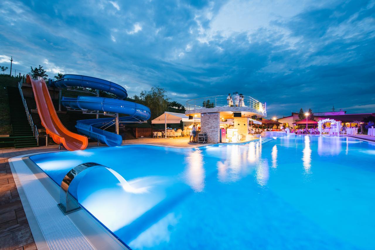 Hotel Astoria ألبا يوليا المظهر الخارجي الصورة