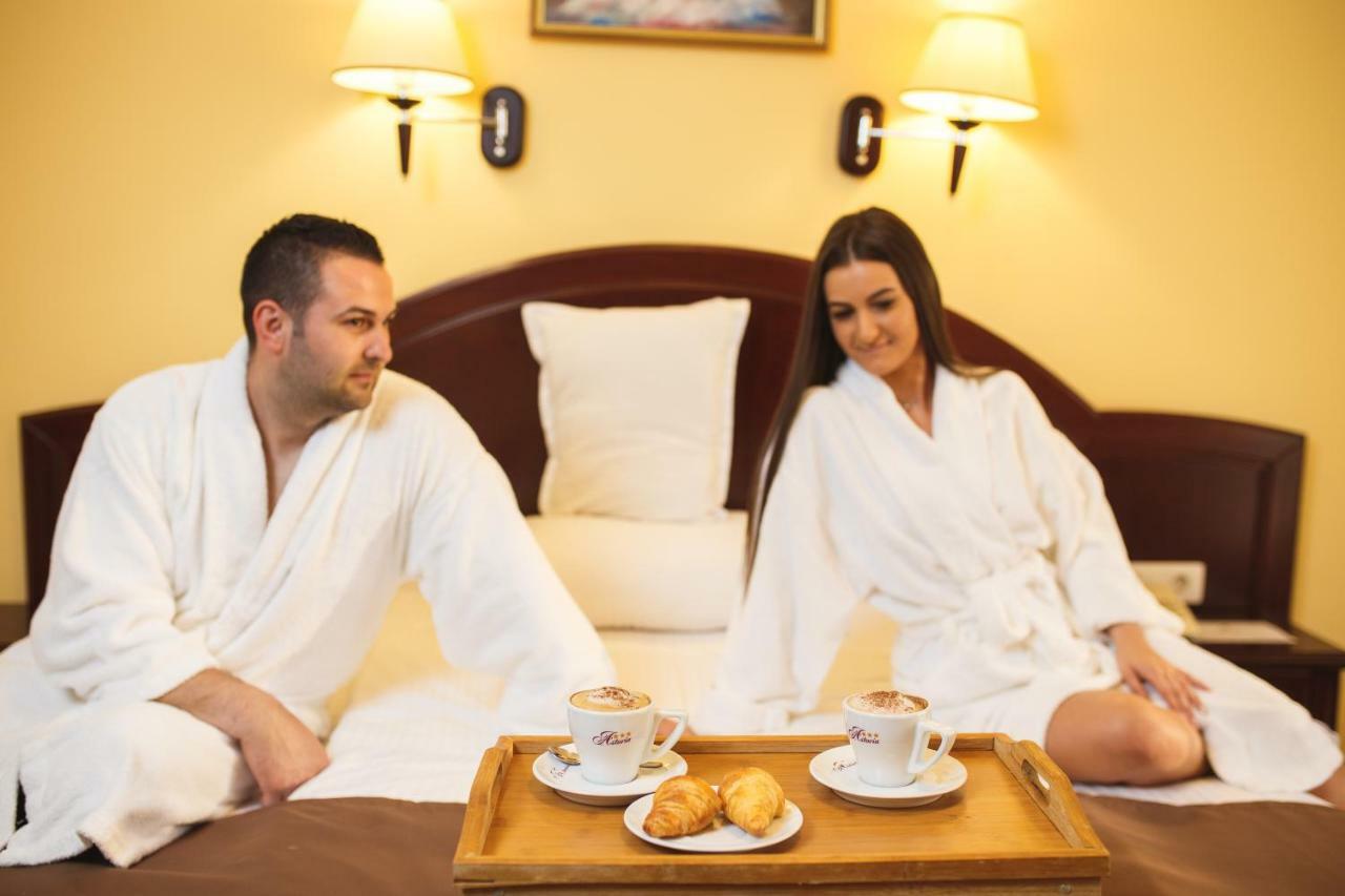 Hotel Astoria ألبا يوليا المظهر الخارجي الصورة